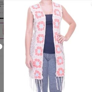 Oh MG! Crochet sweater vest with fringe Size Small